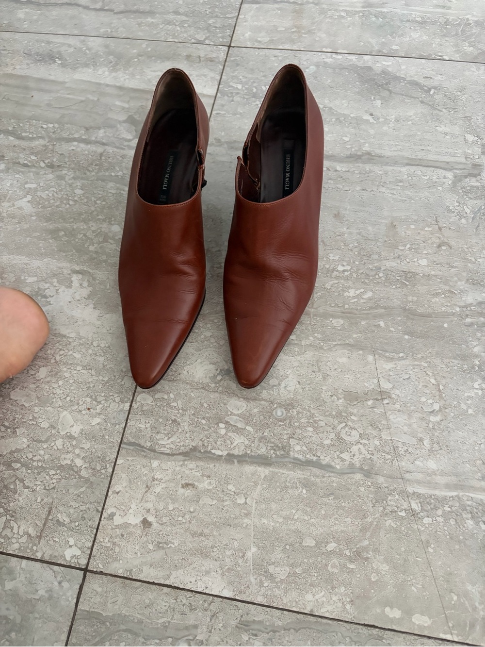 Bruno Magli Chestnut Brown Pointed Toe Leather Heeled Booties